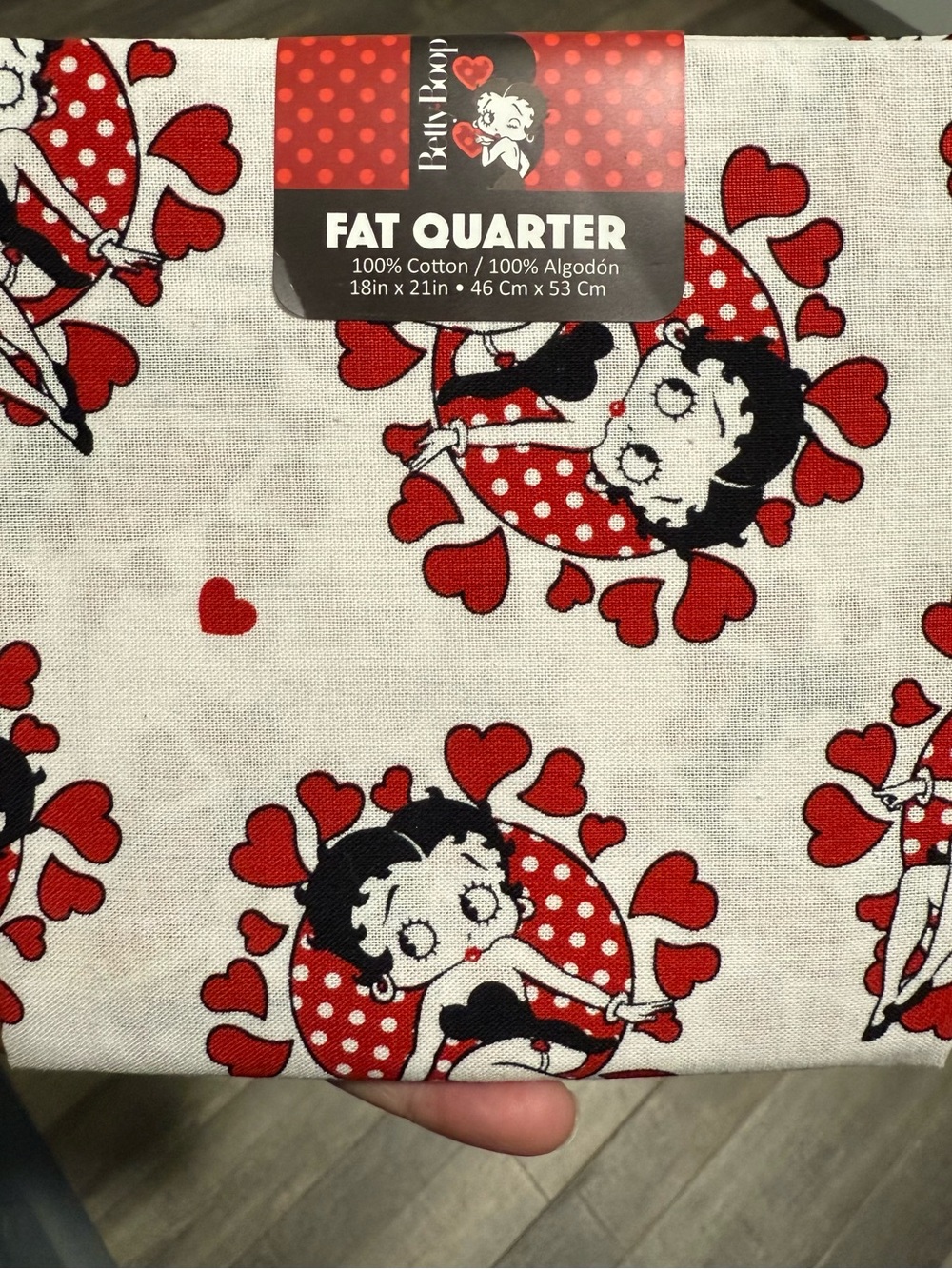 Betty Boop fat quarter hearts fabric sewing crafting